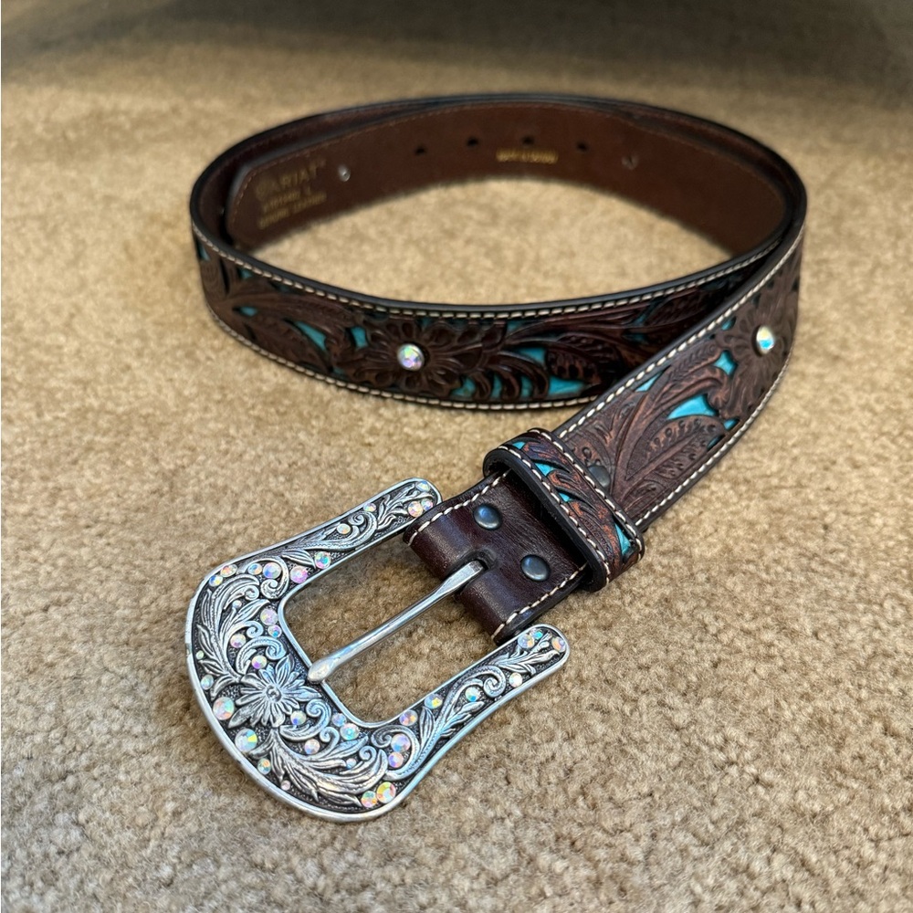 Ariat belt